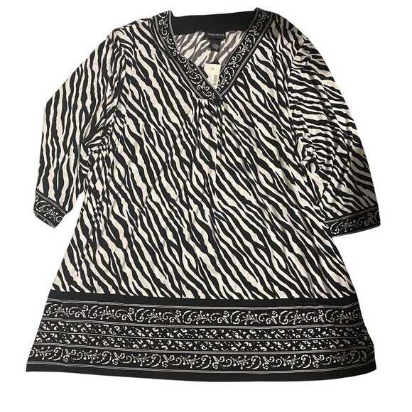 Maggie Barnes Women’s Plus Size Shirt Black & White Zebra Print Size 5X 34/36w - Picture 16 of 16